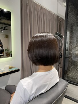 アリーズ シブヤ(ALLYS shibuya) 丸ボブスタイル