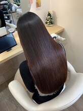 【髪質改善の新常識】髪の内側から美しく整える、新しい髪質改善。