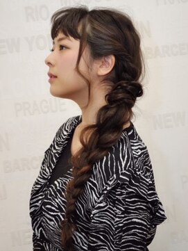 スタンス(stance) カジュアル編み下ろしアレンジ[恵比寿/恵比寿駅/髪質改善]