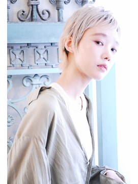 リーズ 表参道(Lise) 【ブリーチ】【イルミナカラー】【透明感】【ベージュアッシュ】