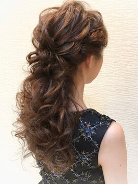 アメリ(AMELIE) ふわふわネオハーフ