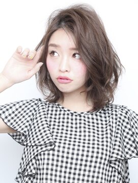 カラーリゾートAi 葛西店 風揺れるパーマスタイル