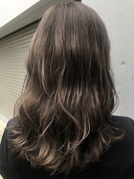 ロイジー(roijir) 【roijir 表参道】くすみカラー☆ダークブラウン