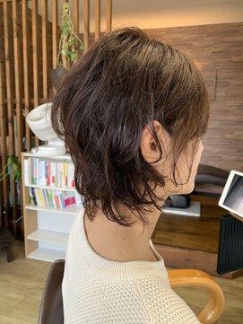 ヘア アトリエ マム(hair atelier mum) プチウルフレイヤー