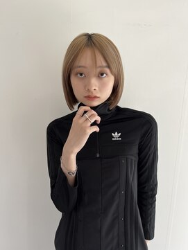 ソラ(SOLA) ブロンドボブ