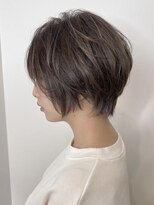 コンフィープラス(comfy plus) 白髪ぼかしハイライトベージュカラーコンパクトショート