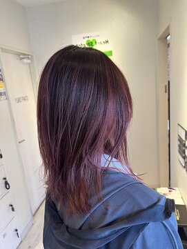 ファーストエンド 三ツ屋店(1st END.) ピンクカラー