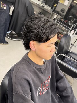 グルーマーズトウキョウ(GROOMER/S TOKYO) 【GROOMER/S 坂本】 ラウルカール フェード スペインカール