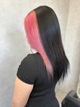 プシュケ(PSYCHE) ストレート発色ツートンカラーピンクブラックセクションカラー