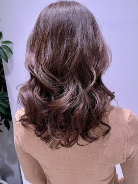 ステアケース 武蔵小杉店(stair:case) コテ巻き風パーマ　武蔵小杉