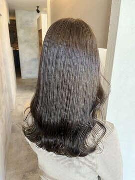 サロンド ココ(Salon de COCO) オリーブグレージュ