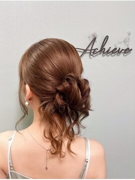 アチーブ 三宮(Achieve) 【人気No.1☆大人可愛いゆるふわシニヨン  Achieve三ノ宮店】