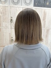 シャイン ヘア ブレンド 二子玉川(Shine hair blend) 白髪ぼかしハイライト×グレージュ