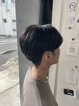 ディーバヘアファクトリー(diva.hair factory) 手ぐしで決まるセンターパートショート