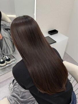 ウィーニード 名古屋(WENEED) 上品＊艶感ストレート