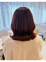 メルク ユニ(merc.uni)&nbsp;艶々レッドカラー3.17イメチェン