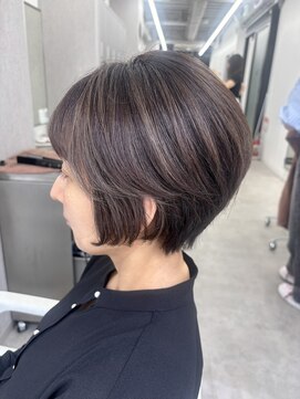 ロエ 元町店(Loe) 元町ショートカット白髪ぼかし白髪染めハイライト髪質改善ボブ