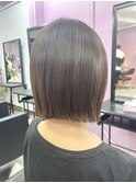 艶感と柔らかさのあるくすみブラウン