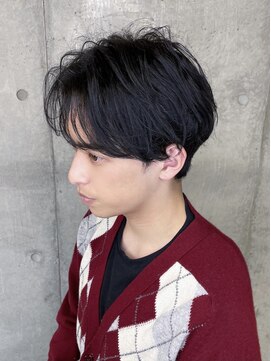 ゼンコー アオヤマ(ZENKO Aoyama) 横顔が素敵に決まるセンターパートニュアンスパーマ 【表参道】