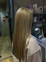 アイコニック 天神店(ICONIQ)&nbsp;ツヤツヤ♪アッシュゴールド