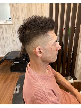 ライズヘアー(RISE HAIR) スキンフェード＋ジェットモヒ