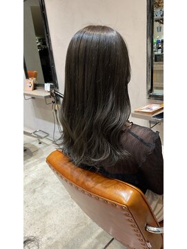 クルニエ(crenier) 濃いめオリーブ/韓国ヘア