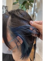 チリンバイロストシティー(Chillin by LOSTCITY)&nbsp;インナーカラーマロンブルー髪質改善白髪ぼかし縮毛矯カット