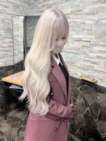 テイス 新宿(TACE)&nbsp;ホワイトベージュ[ネビージュ/黒髪/小顔/新宿]