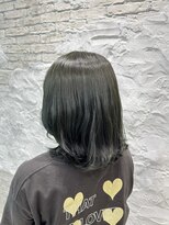 ラ ミューズ ヘアー(La mju:z hair) オリーブカラー(s)