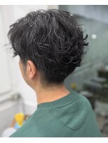 プラグ(Plug)&nbsp;メンズ/似合わせカット/パーマ/ボンド/ケアパーマ/刈り上げ