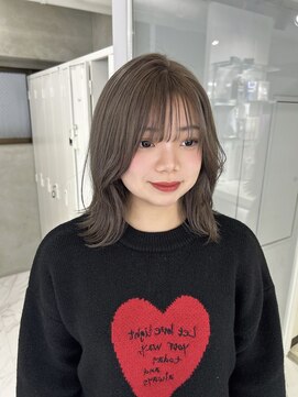 スウィープ(sweep) 結べるボブ/グレージュ/ブリーチカラー/Wカラー