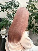 ピンクベージュ