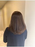 抜け感のあるナチュラルレイヤー