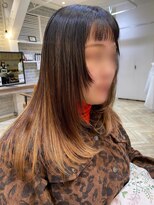 キュート Cute&nbsp;デザインカラー　レイヤーカット