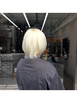 モアムー(Moremuu) 【青木 淳】ブロンド/抜きっぱなしブロンド