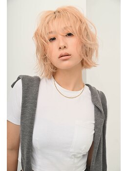 ラックスビー エメ 豊橋店(LUXBE aimer)の写真/細かいニュアンスも落とし込み、骨格/髪質に合わせた360°どこからみても綺麗なバランスに♪