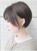 小顔見え大人コンパクトショートインナーカラー