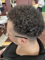 ヘアサロンナンバーワンクラブ上和田本店&nbsp;ショートアフロ