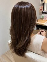 ジュイール(jouir)&nbsp;三鷹白髪ぼかしハイライトショートボブウルフレイヤーカット韓国