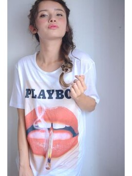 ミラバイグリーン(Mira by green) ざっくりゆる三つ編みarrange#1