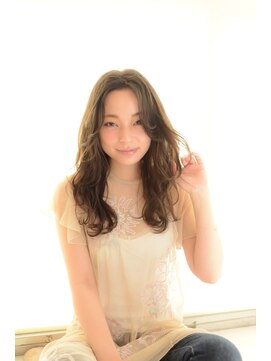 フィー 東川口店(fee) 大人可愛い♪ゆる巻きヘア