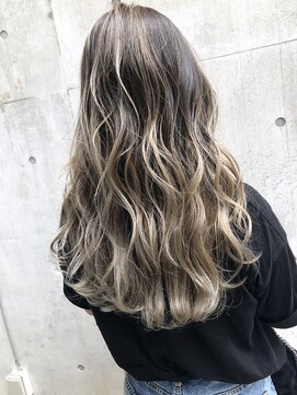 メリー(merry craftsman's factory) サーフ系バレイヤージュアッシュブラウンピンクアッシュブラウン