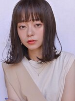 エイチ(H eitf) 20代30代 / 外ハネボブ / エアリーミディ / オリーブカラー