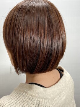 クオリス 赤塚店(QUALIS) 切りっぱなしボブ