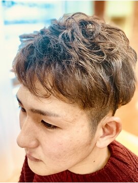 アルチザン(ARTISAN) ぐるりツーブロックマッシュ