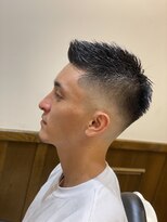 スパイキーショート×スキンフェード