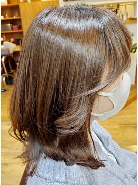 リビングヘアルーム(LIVING HAIR ROOM) かわいいはね