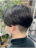 センターパート/ニュアンスパーマ/ツーブロ刈り上げ