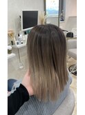 シャドウルーツ　根本暗めカラー　グレーベージュ