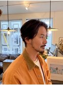 ミデアム黒髪ラフ流行スーツ短髪ツーブロック束感モテる